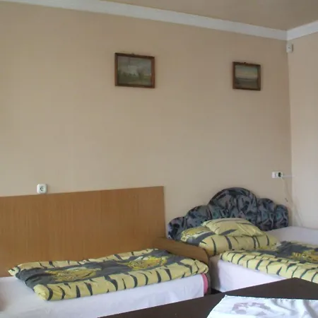 Vadvirag Vendeghaz Vendégház *